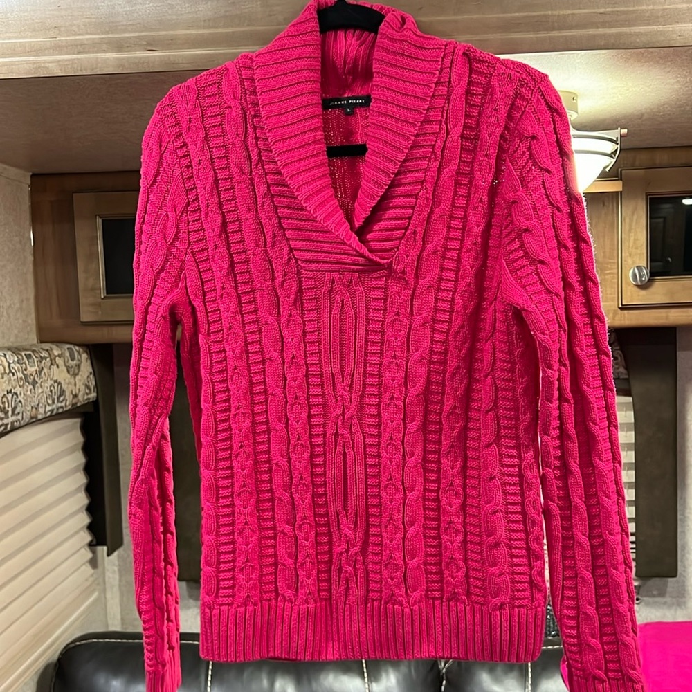 Women’s Fushia Pink Cable Knit Sweater Size L